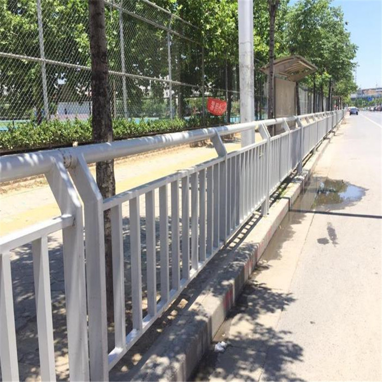 不銹鋼護欄的使用價(jià)值 不銹鋼護欄的使用價(jià)值